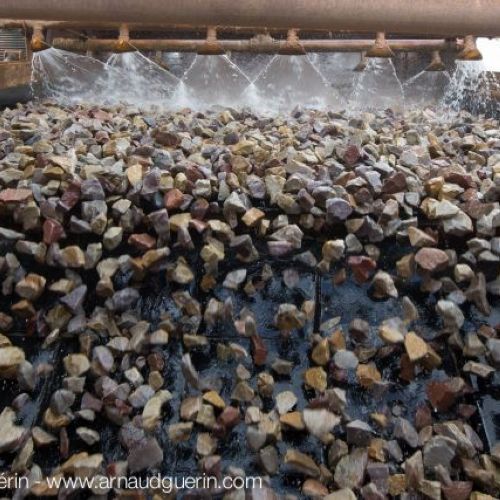 Mise en stock du ballast et des mat�riaux pour enrob�s par le staker